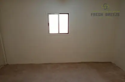 Empty Room image for: Apartment - 1 Bedroom - 1 Bathroom for rent in Madinat Khalifa - Doha, Image 1