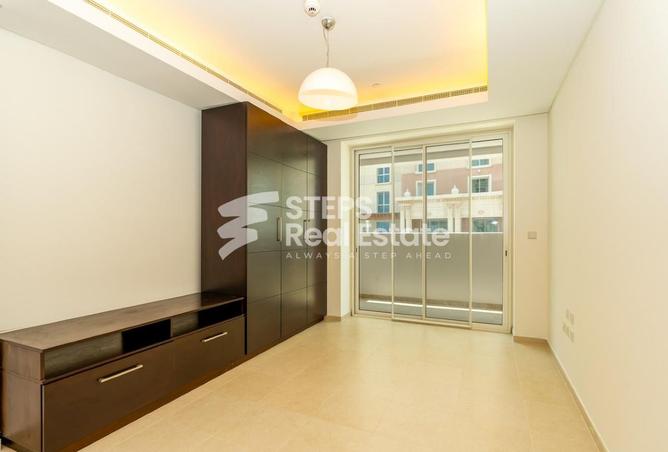 945732 - Property Image 3