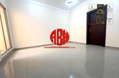 شقة - 3 غرف نوم - 2 حمامات للايجار في شقق مشيرب - مشيرب - الدوحة