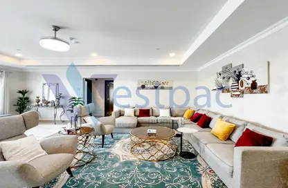Apartment - 2 Bedrooms - 3 Bathrooms for rent in Porto Arabia - The Pearl Island - Doha