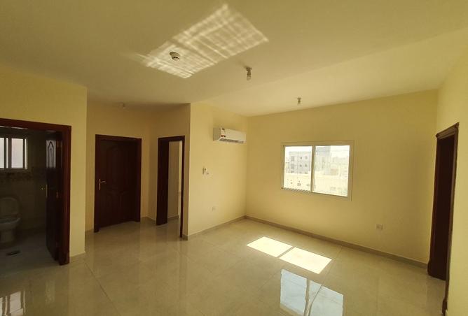 947482 - Property Image 2