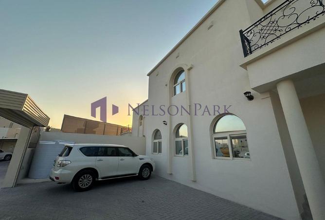 967753 - Property Main Image