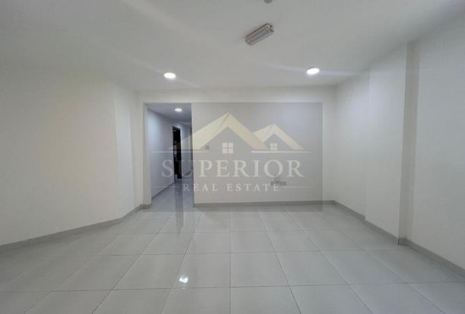 923513 - Property Image 2