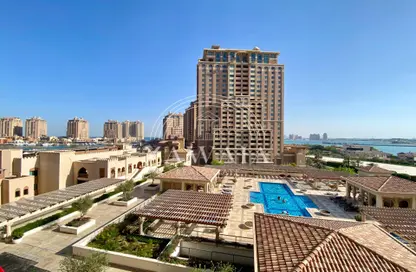 Apartment - 2 Bedrooms - 3 Bathrooms for rent in West Porto Drive - Porto Arabia - The Pearl Island - Doha