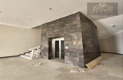 Reception / Lobby image for: Villa - 5 Bedrooms - 5 Bathrooms for sale in Al Dafna - Al Dafna - Doha, Image 1