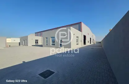 مخزن - استوديو - 6 حمامات للايجار في شارع الصناعية الشرقي - بركة العوامر - الوكرة