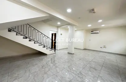 Villa - 5 Bedrooms - 6 Bathrooms for rent in Bu Hamour Street - Abu Hamour - Doha