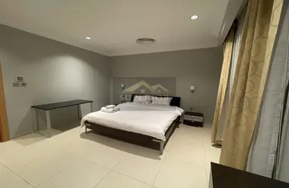 Apartment - 2 Bedrooms - 3 Bathrooms for rent in Al Sadd Road - Al Sadd - Doha