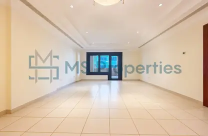 Apartment - 1 Bedroom - 2 Bathrooms for rent in East Porto Drive - Porto Arabia - The Pearl Island - Doha