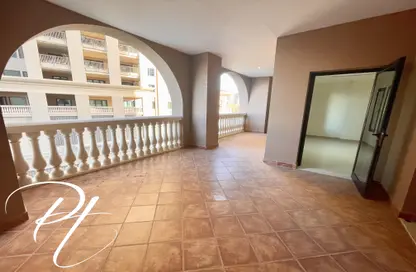 شقة - غرفة نوم - 2 حمامات للايجار في برج 18 - بورتو أرابيا - جزيرة اللؤلؤة - الدوحة