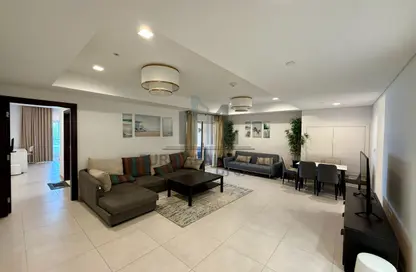 Apartment - 1 Bedroom - 2 Bathrooms for rent in Viva West - Viva Bahriyah - The Pearl Island - Doha