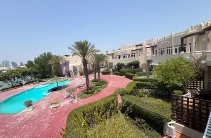 فيلا - 5 غرف نوم - 5 حمامات للايجار في البوابة الجنوبية - بحيرة وست لاجون - الدوحة