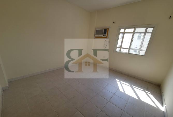 945293 - Property Image 3