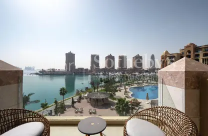 Apartment - 2 Bedrooms - 3 Bathrooms for sale in The St. Regis Marsa Arabia Island - Marsa Arabia - The Pearl Island - Doha