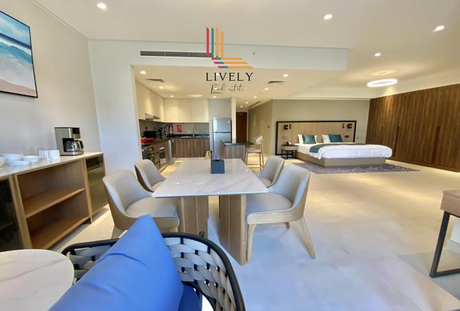 937551 - Property Image 2