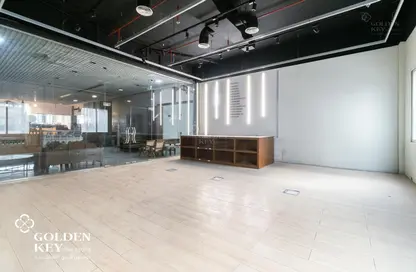 Shop - Studio - 2 Bathrooms for rent in Al Sadd Road - Al Sadd - Doha