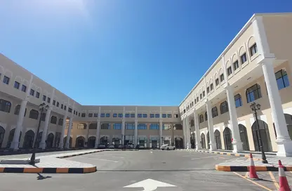 Shop - Studio - 1 Bathroom for rent in Souk Al gharaffa - Al Gharrafa - Doha