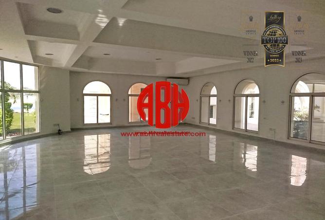 Villa - 4 Bedrooms - 5 Bathrooms for rent in West Bay Lagoon Villas - West Bay Lagoon - West Bay Lagoon - Doha