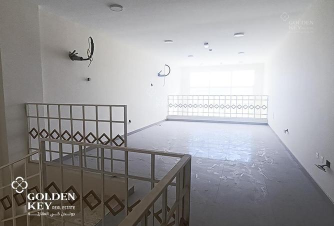 964742 - صورة العقار 2