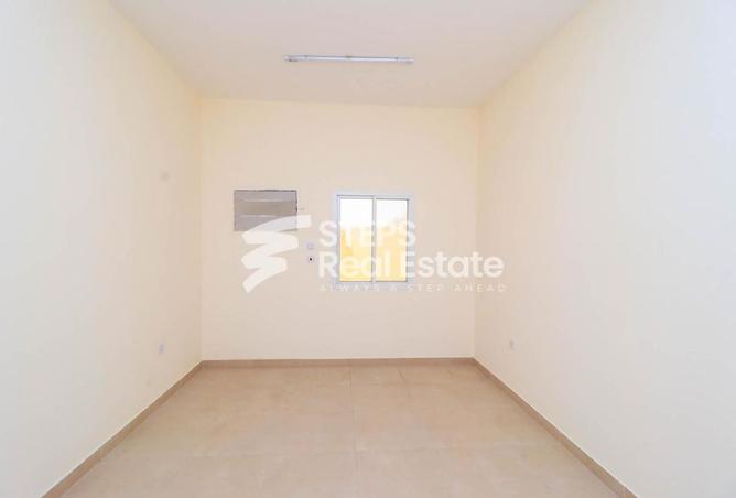 973534 - Property Image 3