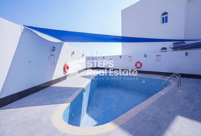 940155 - Property Image 2