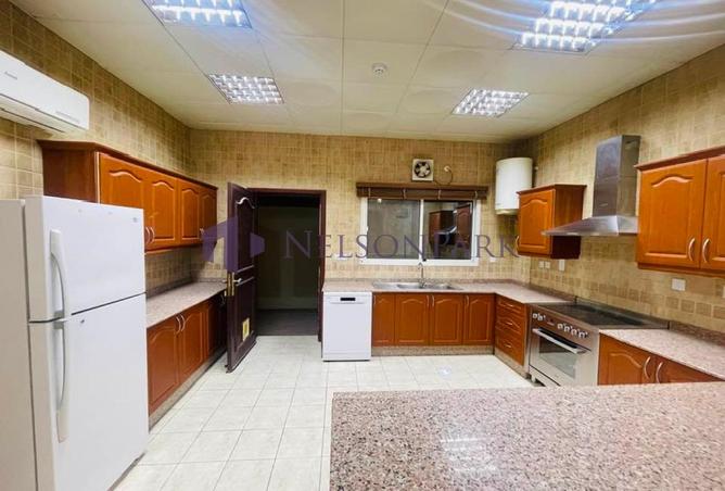 939167 - Property Image 2