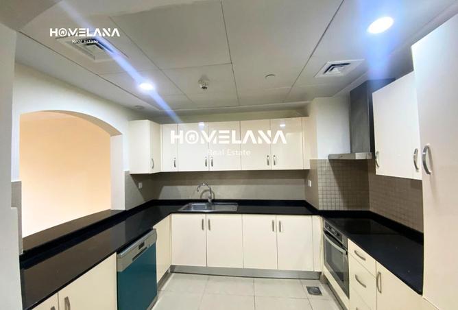 993327 - Property Image 2