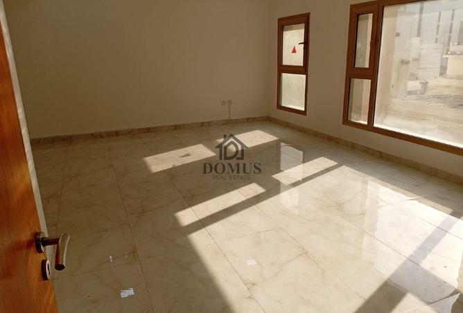 953203 - Property Main Image