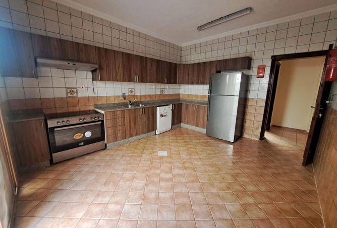 931605 - Property Image 3