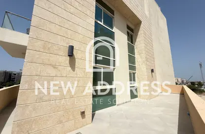 Apartment - 2 Bedrooms - 3 Bathrooms for rent in Fox Hills - Fox Hills - Lusail