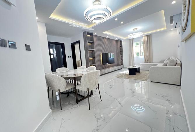 999274 - Property Image 2