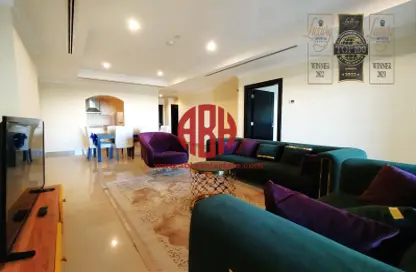 Apartment - 1 Bedroom - 2 Bathrooms for rent in East Porto Drive - Porto Arabia - The Pearl Island - Doha