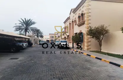 Apartment - 2 Bedrooms - 2 Bathrooms for rent in Al Maamoura - Al Maamoura - Doha
