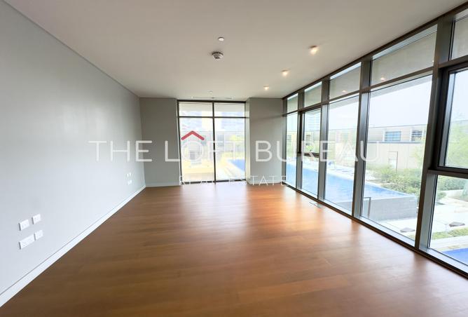 893253 - Property Image 2