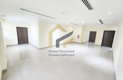 Apartment - 3 Bedrooms - 4 Bathrooms for rent in Old Airport Residential Apartments - Old Airport Road - Doha