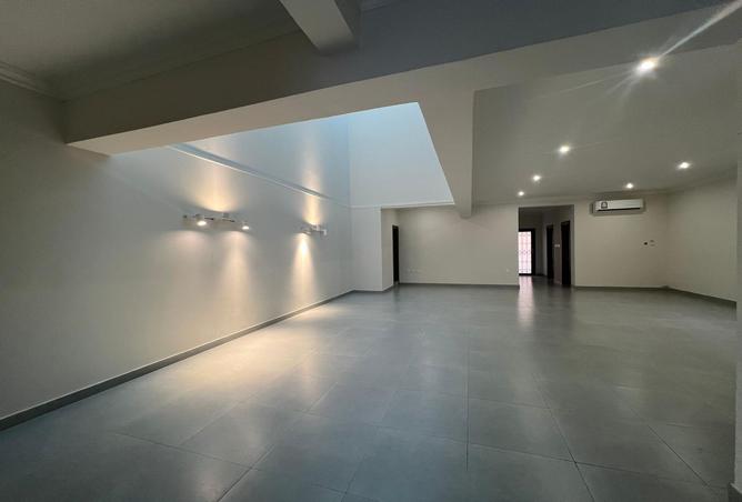 938170 - Property Image 3
