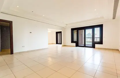 Apartment - 2 Bedrooms - 3 Bathrooms for sale in East Porto Drive - Porto Arabia - The Pearl Island - Doha