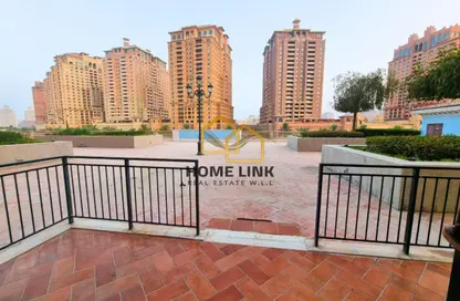 Apartment - 2 Bedrooms - 2 Bathrooms for rent in Qanat Quartier - The Pearl Island - Doha