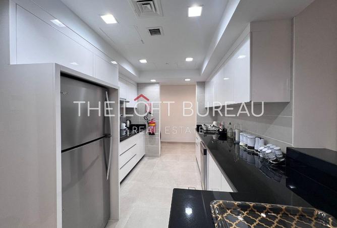 988118 - Property Image 2