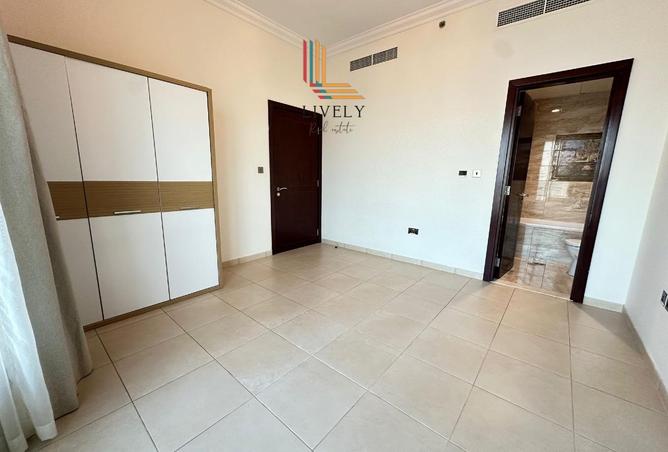 1004479 - Property Image 3