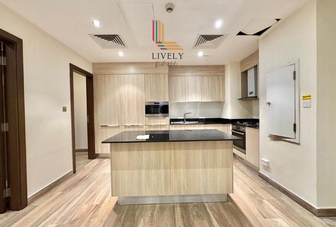 988820 - Property Image 2