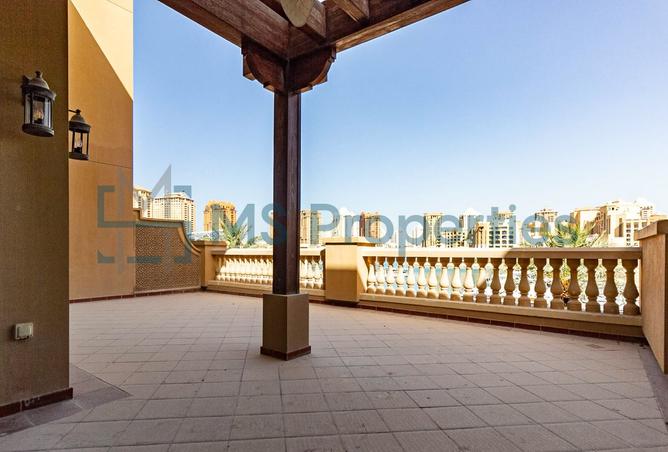 956725 - Property Image 3