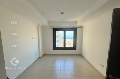 Apartment - 1 Bedroom - 2 Bathrooms for sale in East Porto Drive - Porto Arabia - The Pearl Island - Doha