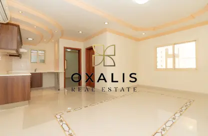Apartment - 1 Bedroom - 2 Bathrooms for rent in Danat Al Sadd Tower - Al Sadd - Doha