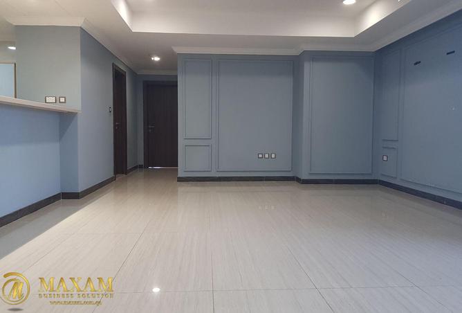 922882 - Property Image 2