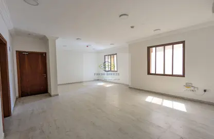 Apartment - 2 Bedrooms - 2 Bathrooms for rent in Al Mansoura - Al Mansoura - Doha