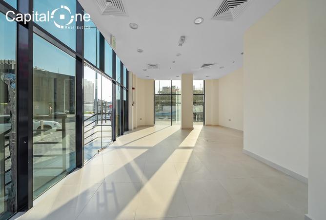 933275 - Property Image 2