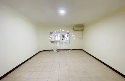 شقة - 1 حمام للايجار في شارع المطار القديم - طريق المطار القديم - الدوحة