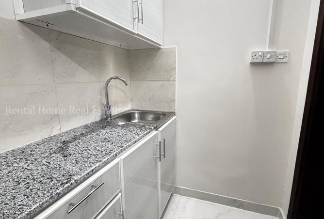 998953 - Property Image 3