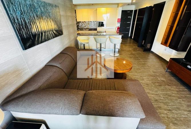 997412 - Property Image 2